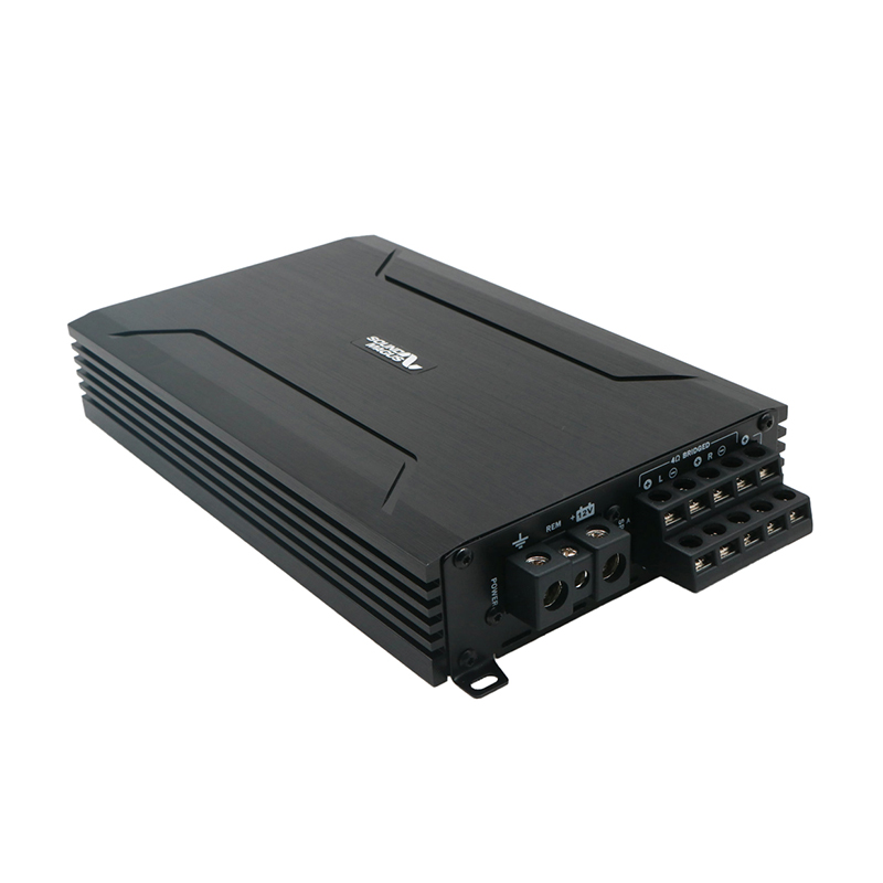 AMPLIFICADOR SOUNDMAGUS CS1200.5 / 5 CANALES / 4X150W + 1X400W